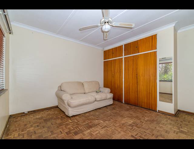 3 BEDROOM FREESTANDING FOR SALE IN BLAIRGOWRIE